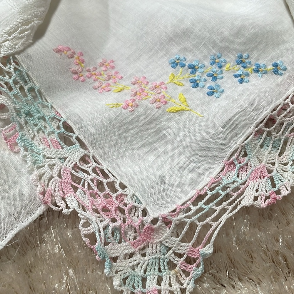 Vintage Handkerchief bundle Linen Cotton embroidered - Picture 3 of 13